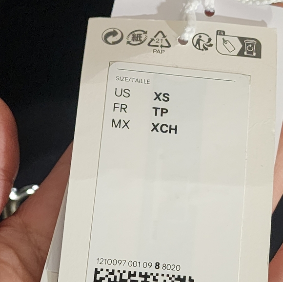 Rabanne + H&M Men's Classic Black T-Shirt - Picture 6 of 6